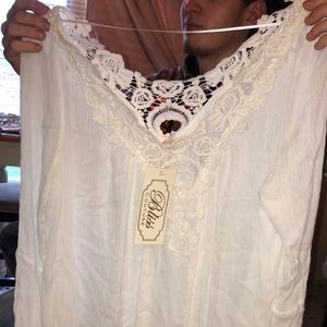 Cute shirt! Great Boho Style